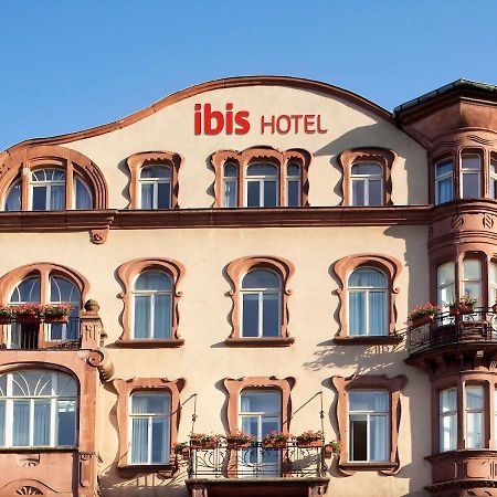 Hotel Ibis Metz Centre Gare Exterior foto